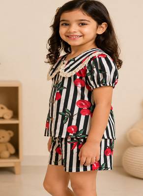 Girls black fruit co-ord 2
