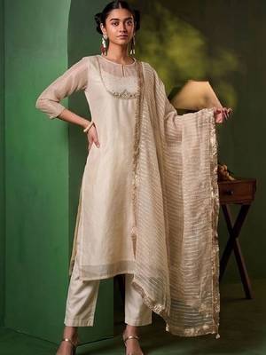 Women Regular Thread Work Kurta with Trousers & With Dupatta 1