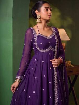Women Ethnic Motifs Embroidered Empire Kurta with Pyjamas & With Dupatta 4
