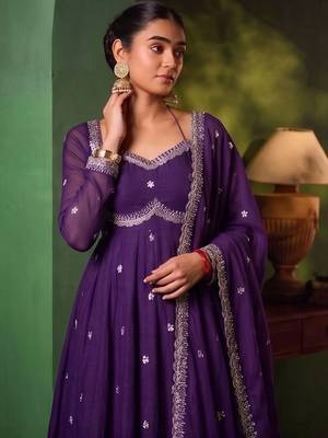 Women Ethnic Motifs Embroidered Empire Kurta with Pyjamas & With Dupatta 6