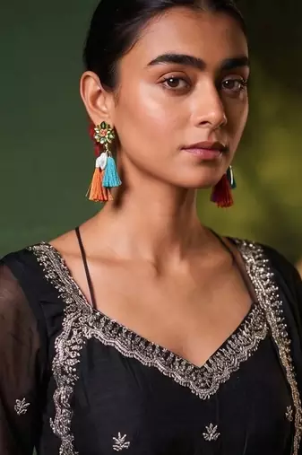Women Ethnic Motifs Embroidered Empire Thread Work Kurta with Pyjamas & With Dupatta
