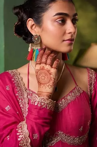 Women Ethnic Motifs Embroidered Empire Thread Work Kurta with Churidar & With Dupatta