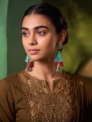 Women Ethnic Motifs Embroidered Empire Thread Work Kurta with Trousers & With Dupatta 7