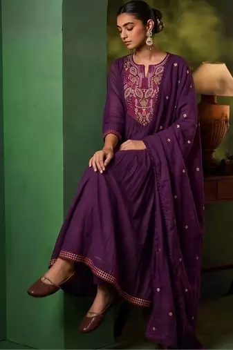 Women Ethnic Motifs Embroidered Empire Thread Work Kurta with Trousers & With Dupatta