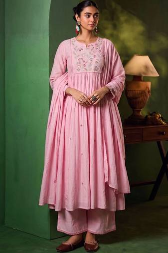 Women Floral Embroidered Empire Thread Work Kurta with Palazzos & With Dupatta
