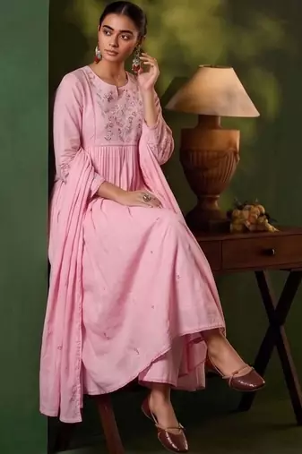 Women Floral Embroidered Empire Thread Work Kurta with Palazzos & With Dupatta