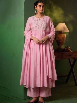 Women Floral Embroidered Empire Thread Work Kurta with Palazzos & With Dupatta 4