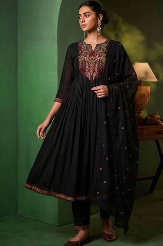 Women Ethnic Motifs Embroidered Empire Thread Work Kurta with Trousers & With Dupatta