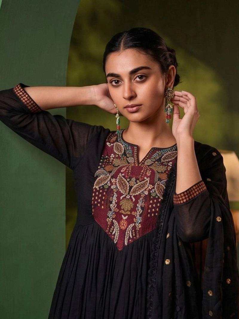 Women Ethnic Motifs Embroidered Empire Thread Work Kurta with Trousers & With Dupatta