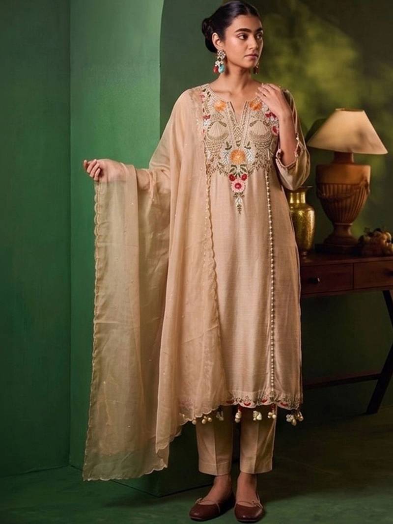 Women Ethnic Motifs Embroidered Regular Thread Work Chanderi Cotton Kurta with Trousers & With