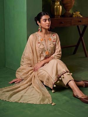 Women Ethnic Motifs Embroidered Regular Thread Work Chanderi Cotton Kurta with Trousers & With 3