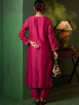 Women Ethnic Motifs Embroidered Regular Thread Work Chanderi Cotton Kurta with Trousers & With 6