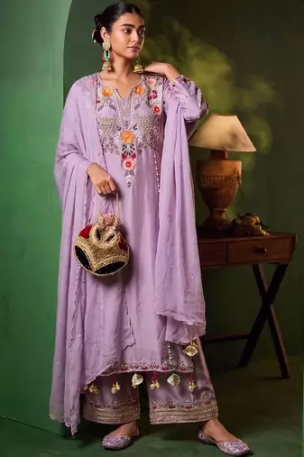 Women Floral Embroidered Regular Thread Work Chanderi Cotton Kurta with Palazzos & With Dupatta