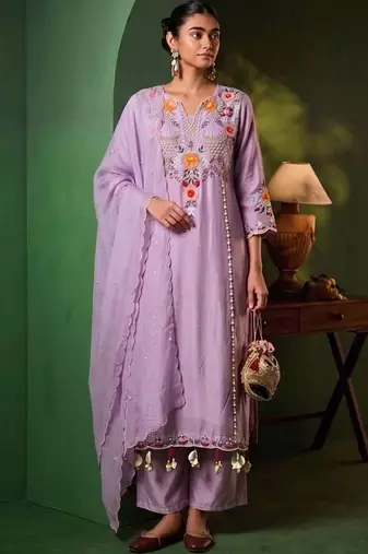 Women Floral Embroidered Regular Thread Work Chanderi Cotton Kurta with Palazzos & With Dupatta