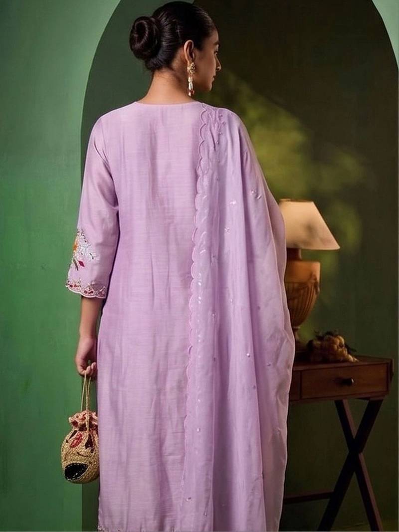 Women Floral Embroidered Regular Thread Work Chanderi Cotton Kurta with Palazzos & With Dupatta
