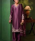Women Ethnic Motifs Embroidered Regular Thread Work Kurta with Trousers & With Dupatta