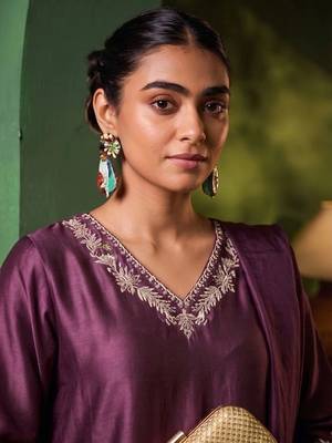 Women Ethnic Motifs Embroidered Regular Thread Work Kurta with Trousers & With Dupatta 6