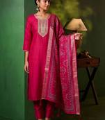 Women Ethnic Motifs Embroidered Regular Thread Work Kurta with Trousers & With Dupatta