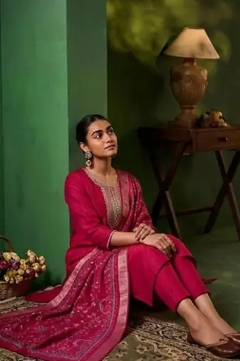 Women Ethnic Motifs Embroidered Regular Thread Work Kurta with Trousers & With Dupatta