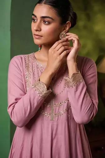 Women Ethnic Motifs Embroidered Regular Kurta with Trousers & With Dupatta