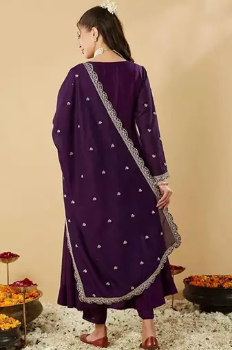 Women Ethnic Motifs Embroidered Regular Thread Work Kurta with Trousers & With Dupatta