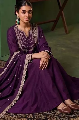 Women Ethnic Motifs Embroidered Regular Thread Work Kurta with Trousers & With Dupatta