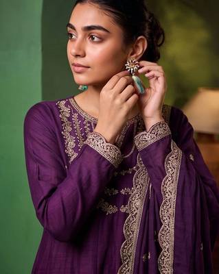 Women Ethnic Motifs Embroidered Regular Thread Work Kurta with Trousers & With Dupatta 7
