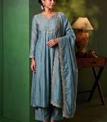 Women Ethnic Motifs Embroidered Empire Thread Work Kurta with Trousers & With Dupatta