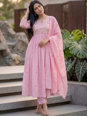 Women Floral Embroidered Empire Thread Work Kurta with Palazzos & With Dupatta 1