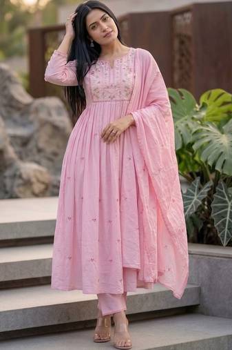 Women Floral Embroidered Empire Thread Work Kurta with Palazzos & With Dupatta