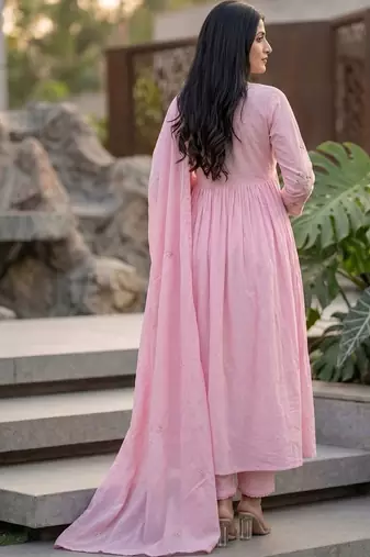 Women Floral Embroidered Empire Thread Work Kurta with Palazzos & With Dupatta