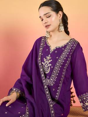 Women Ethnic Motifs Embroidered Regular Thread Work Kurta with Trousers & Dupatta 3