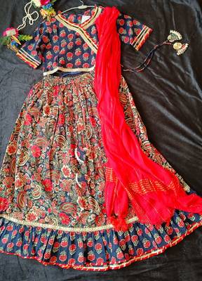 Navy blue floral lehenga 2