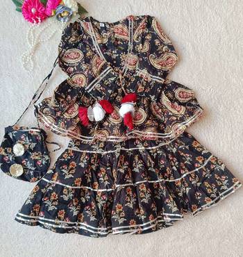 Black block print lehenga 4
