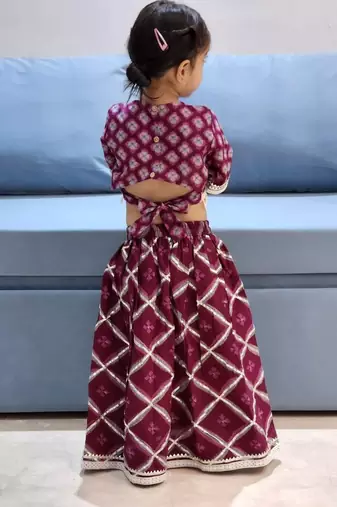 Wine jaal buta lehenga