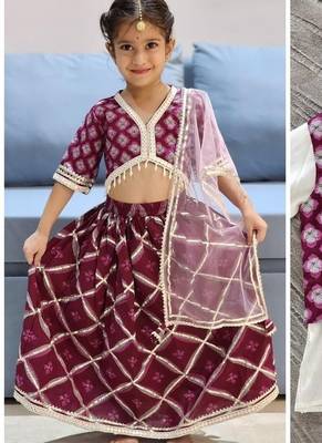 Wine jaal buta lehenga 5
