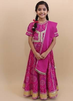 Pink bandhej lehenga choli 1