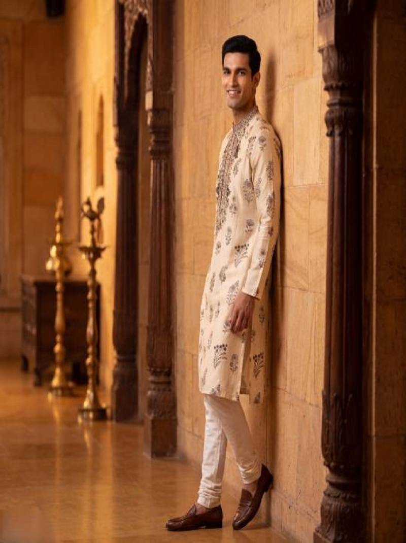 roman silk blend fabric embroidery mens designer party wear kurta pajama