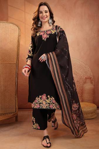  women floral embroidered regular thread work  cotton kurta with palazzos & with dupatta
