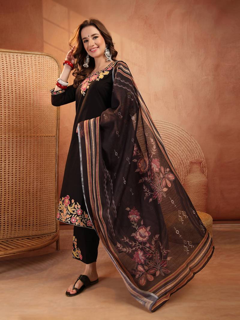  women floral embroidered regular thread work  cotton kurta with palazzos & with dupatta