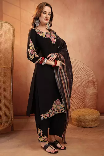  women floral embroidered regular thread work  cotton kurta with palazzos & with dupatta