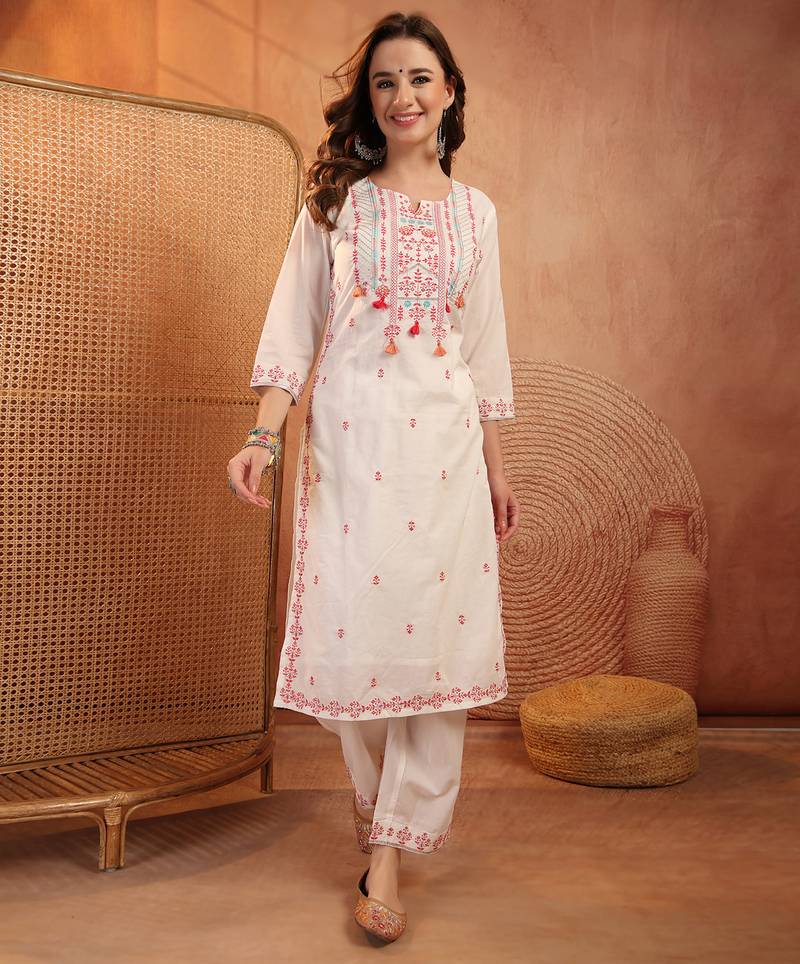  women ethnic motifs embroidered regular thread work  cotton kurta with palazzos & with dupatta