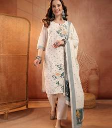  women floral embroidered regular thread work  cotton kurta with trousers & with dupatta
