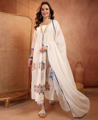  women floral embroidered regular thread work  cotton kurta with trousers & with dupatta 1