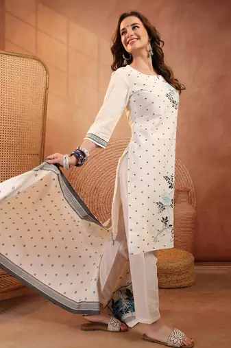  women floral printed regular  cotton kurta with trousers & with dupatta