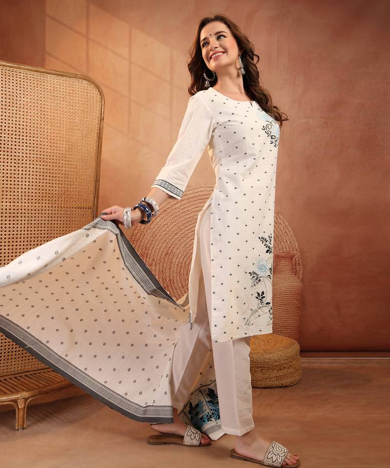  women floral printed regular  cotton kurta with trousers & with dupatta