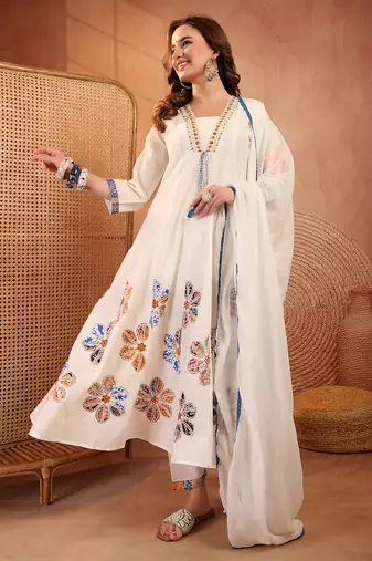  women floral embroidered regular thread work  cotton kurta with trousers & with dupatta
