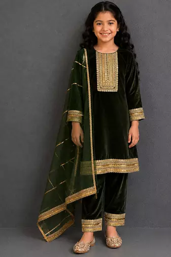Bottle green embroidered velvet kurta set