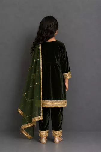 Green embroidered velvet kurta set