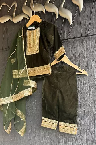Green embroidered velvet kurta set